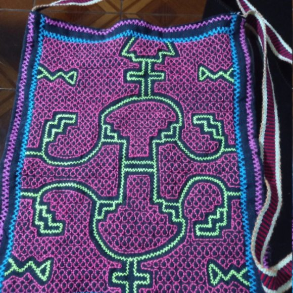 Sac à main demi lune en tissu péruvien- coloris au choix